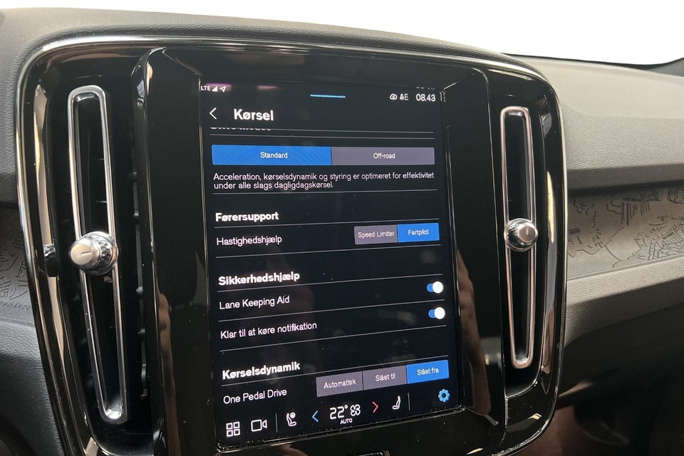 Volvo XC40 ReCharge Extended Range Core 5d