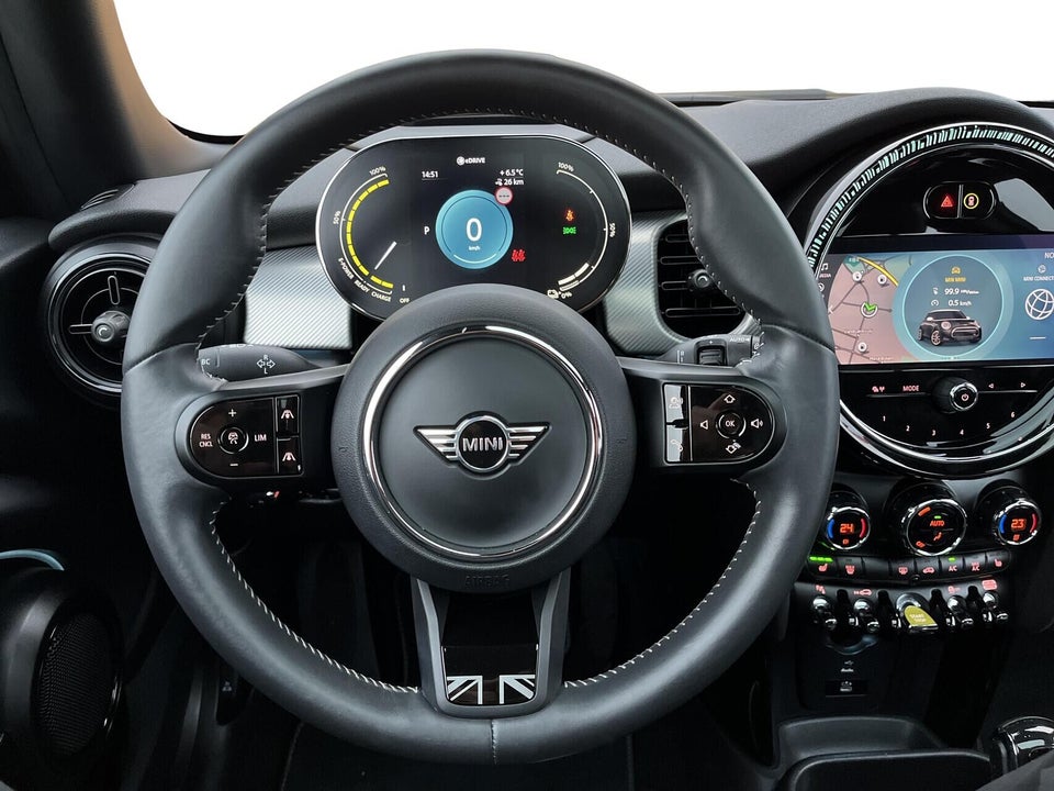 MINI Cooper SE Younique Trim 3d