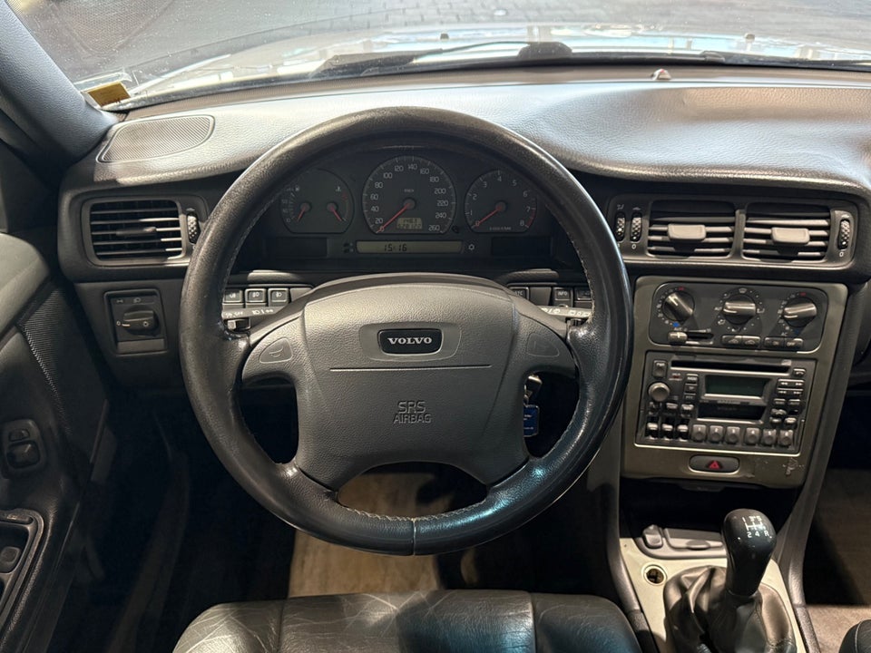 Volvo V70 2,4 5d