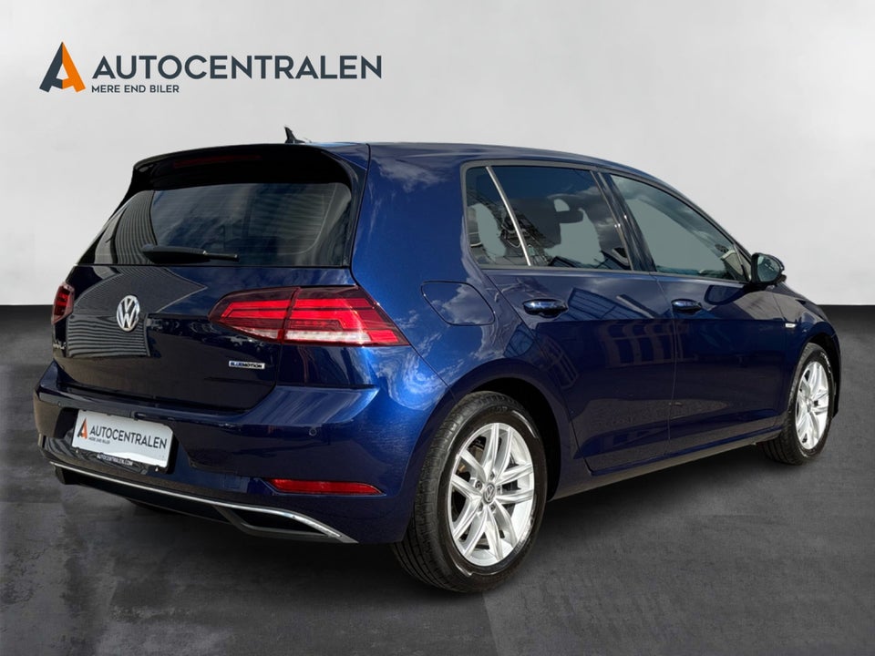 VW Golf VII 1,5 TSi 130 Comfortline DSG 5d