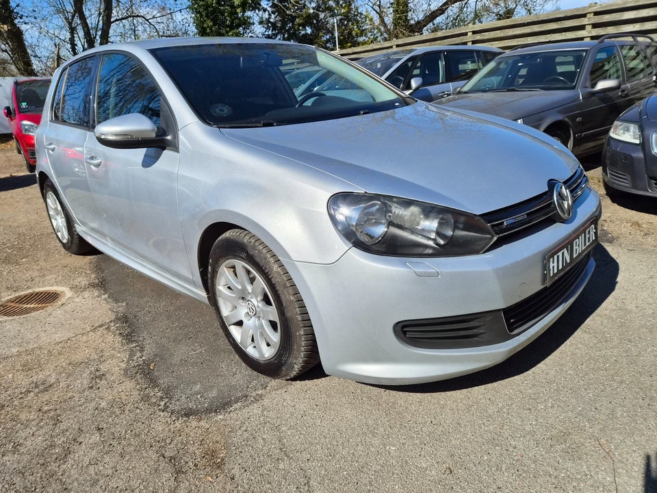 VW Golf VI 1,6 TDi 105 BlueMotion 5d