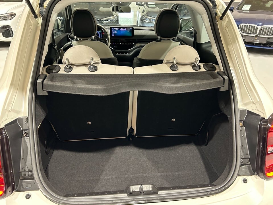 Fiat 500e 42 la Prima by Bocelli 3d