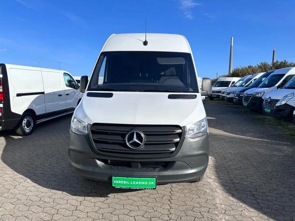 Mercedes Sprinter 317 2,0 CDi A2 Kassevogn aut. RWD