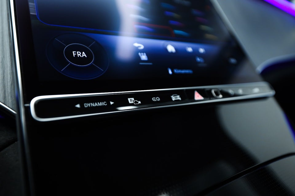 Mercedes EQE350 AMG Line 4d