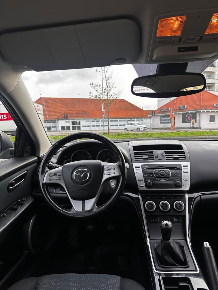 Mazda 6 2,0 Advance 5d