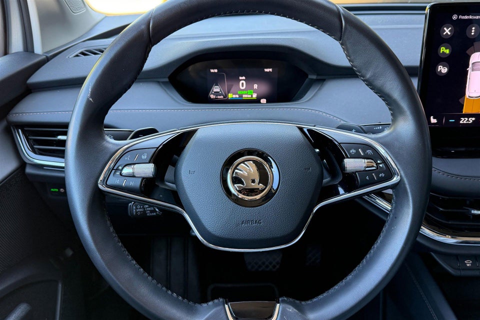 Skoda Enyaq 80 iV Plus 5d