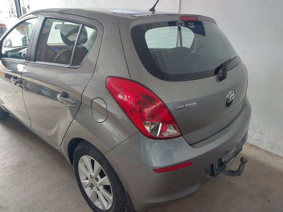 Hyundai i20 1,25 Classic 5d