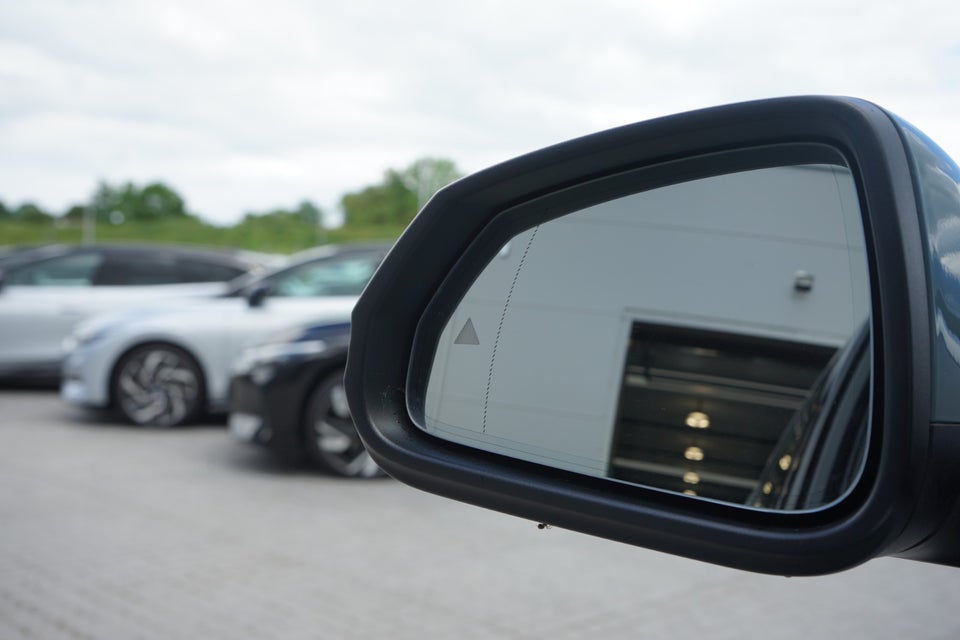BMW iX1 xDrive30 M-Sport 5d