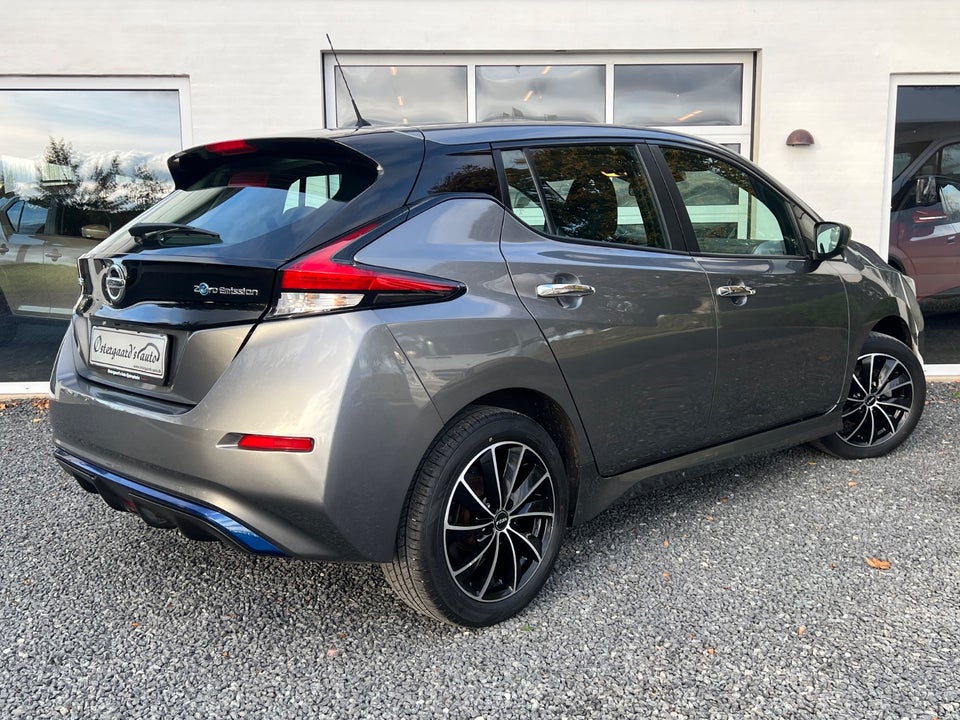 Nissan Leaf 62 e+ Acenta 5d