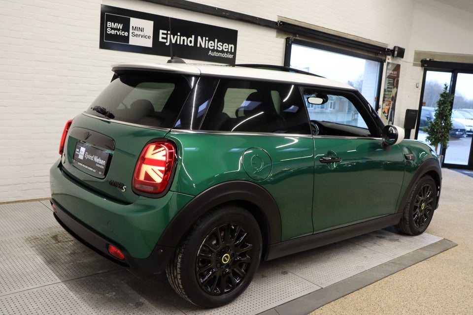 MINI Cooper SE Edition Premium Plus 3d