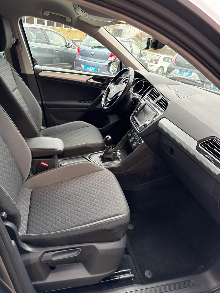 VW Tiguan 2,0 TDi 150 Comfortline Van 5d