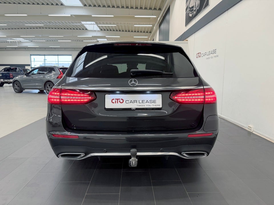 Mercedes E300 e 2,0 AMG Line stc. aut. 5d
