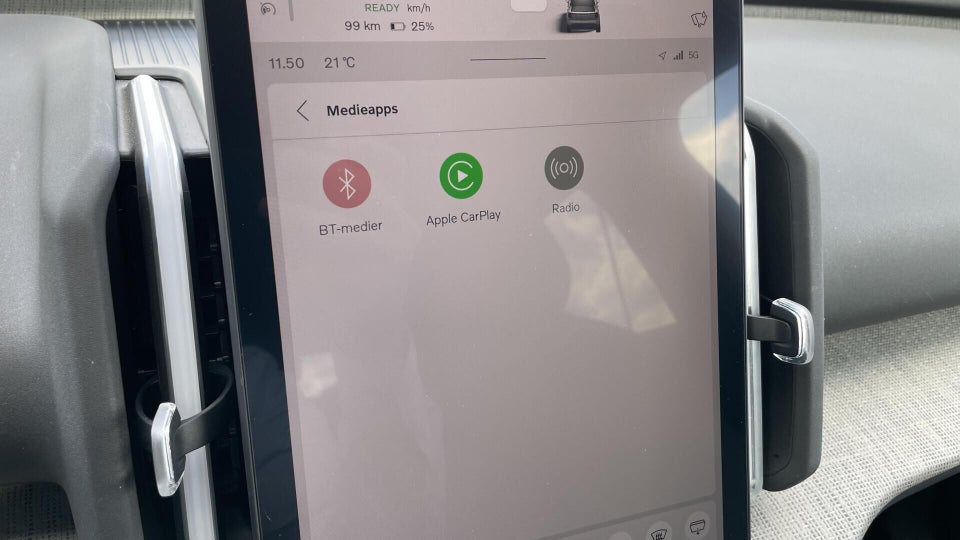 Volvo EX30 Extended Range Plus 5d