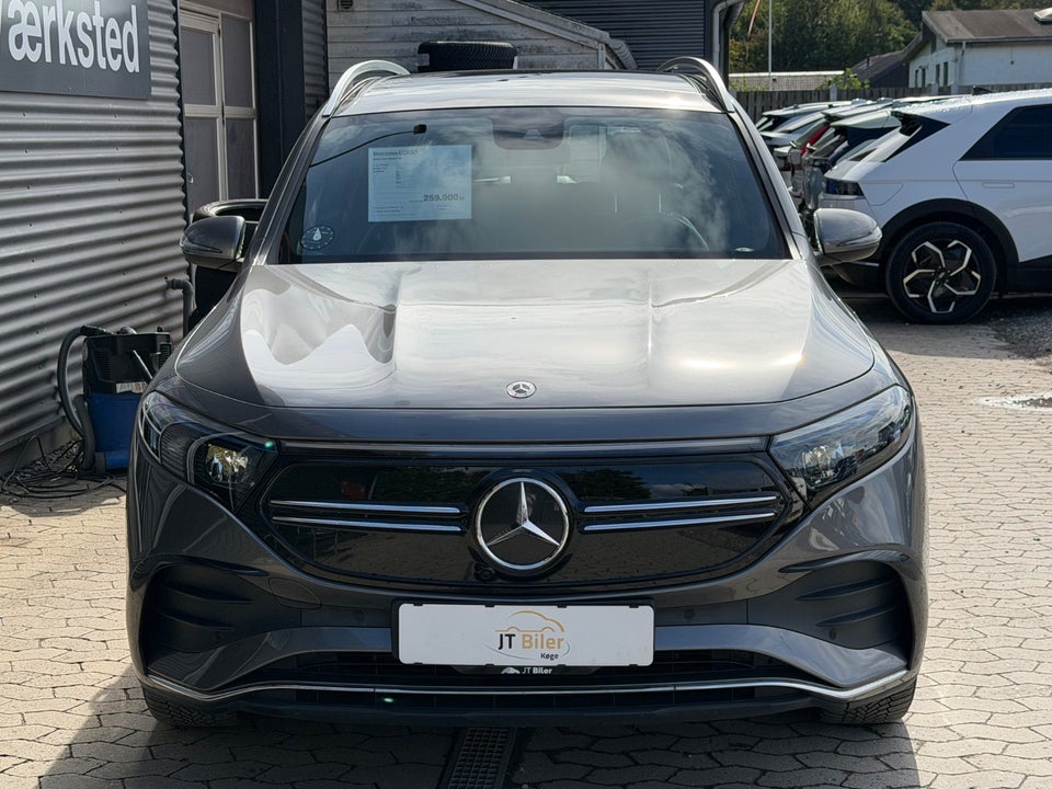 Mercedes EQB300 AMG Line 4Matic 5d