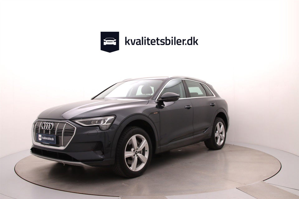 Audi e-tron 55 quattro 5d
