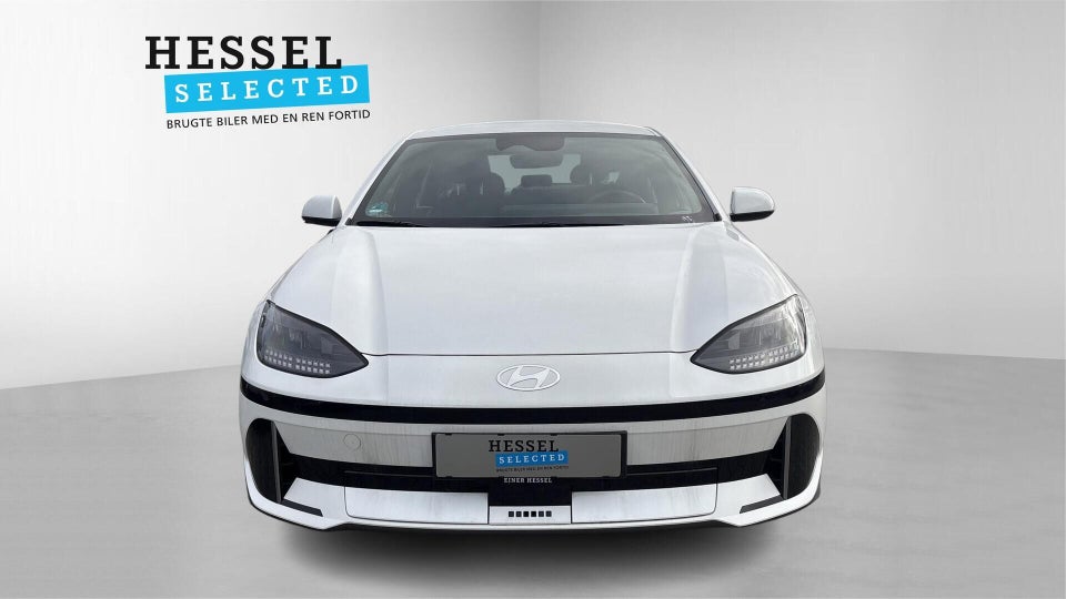 Hyundai Ioniq 6 53 Essential 4d