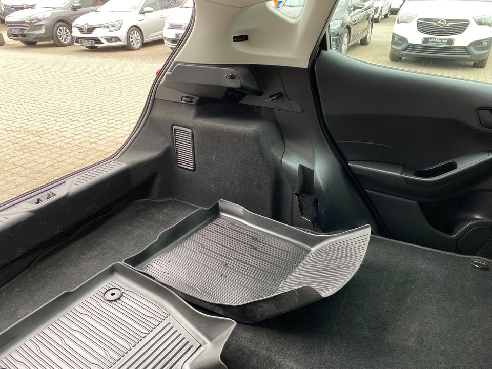 Ford Fiesta 1,5 TDCi 85 Connected Van 5d