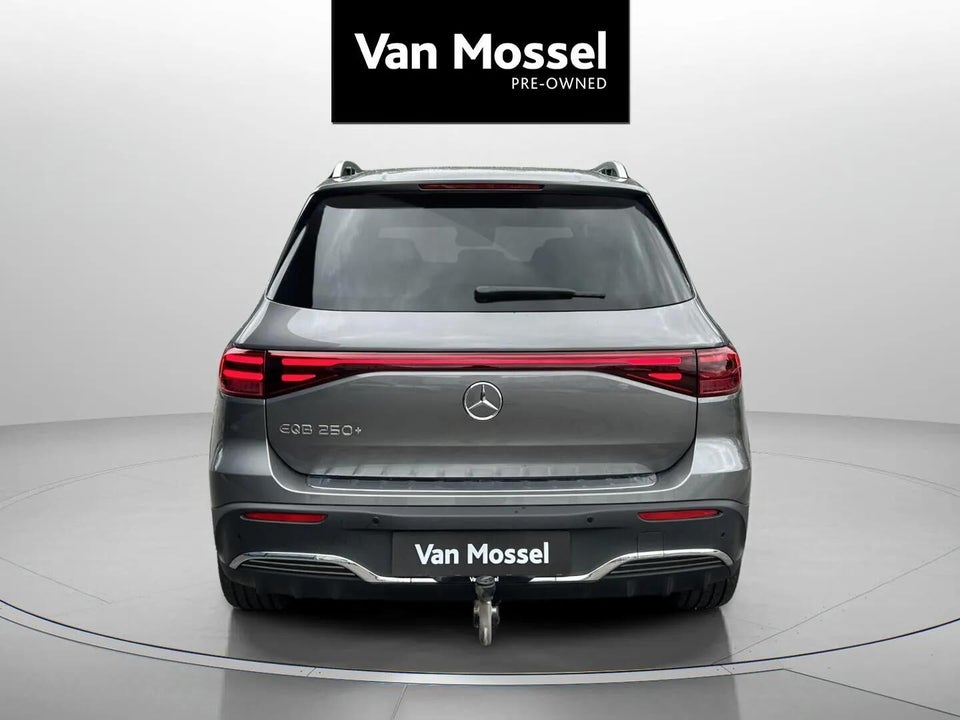 Mercedes EQB250+ AMG Premium 5d
