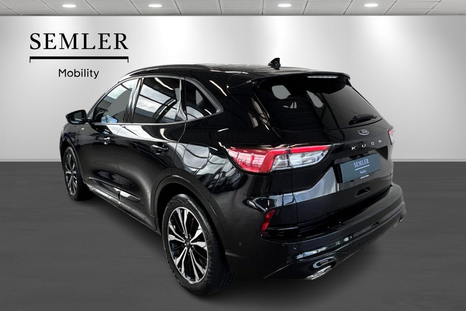 Ford Kuga 2,5 PHEV ST-Line X CVT 5d
