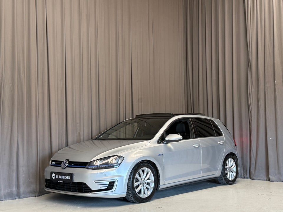 VW Golf VII 1,4 GTE DSG Van 5d