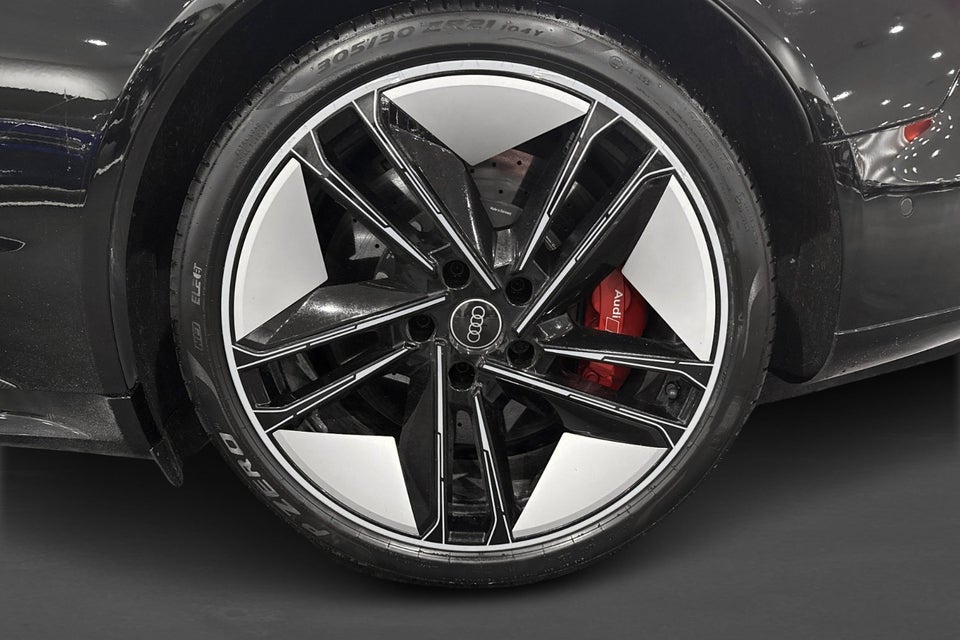 Audi RS e-tron GT pro quattro 4d