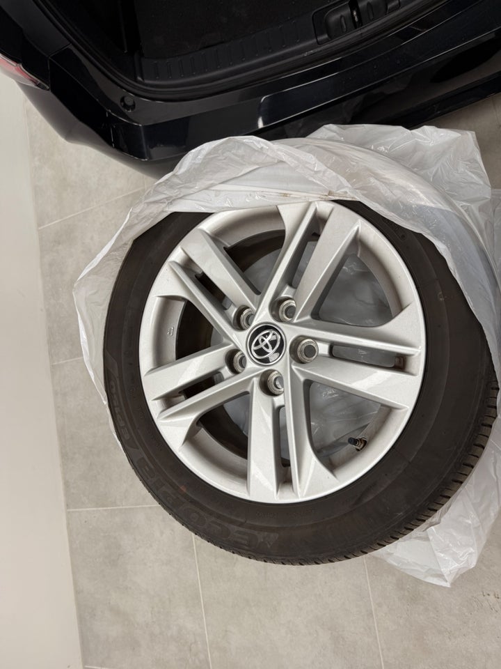 Toyota Corolla 1,8 Hybrid H3 Smart Touring Sports MDS 5d