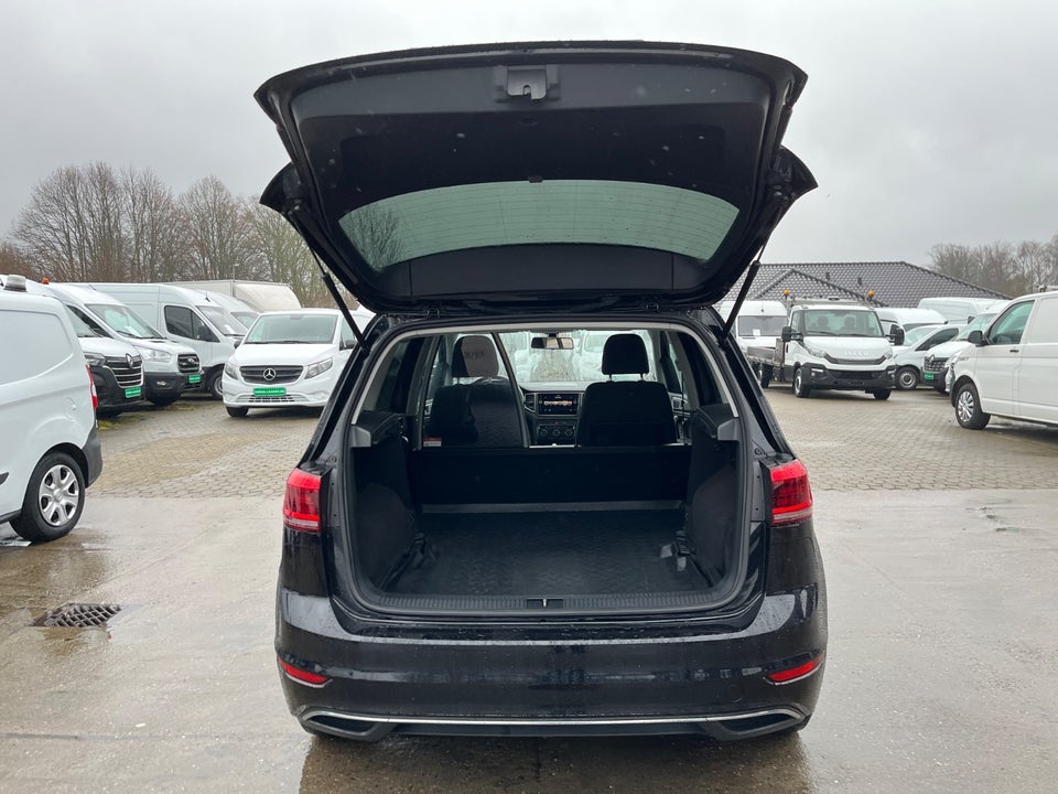 VW Golf Sportsvan 1,6 TDi 115 Comfortline DSG 5d