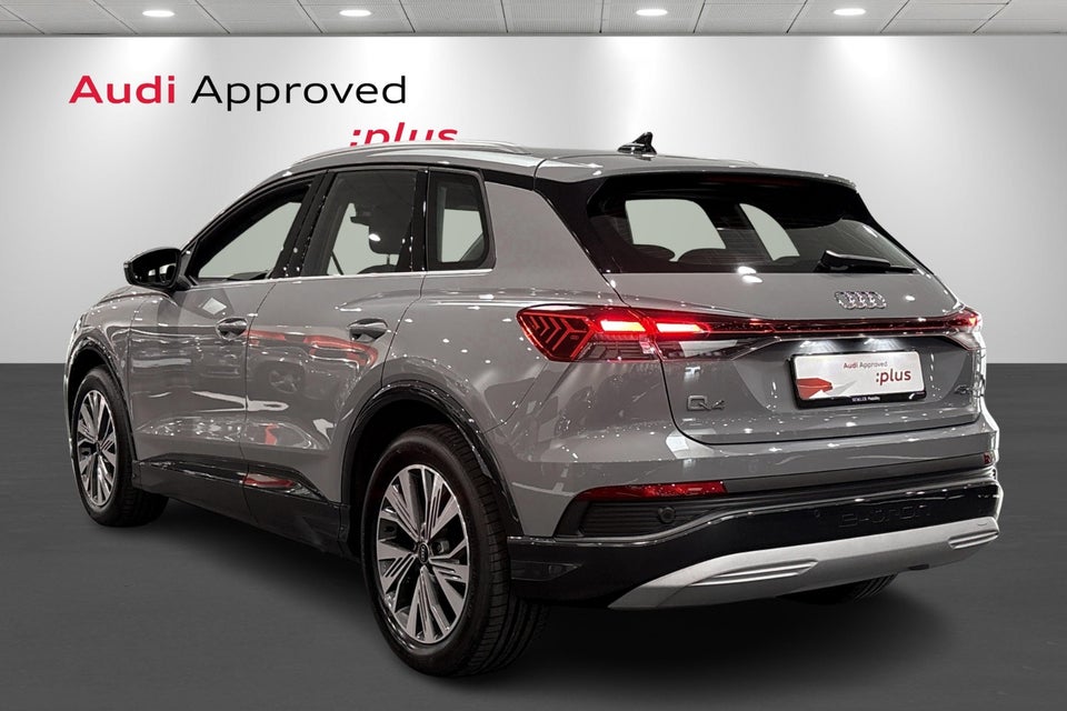 Audi Q4 e-tron 45 Progress 5d