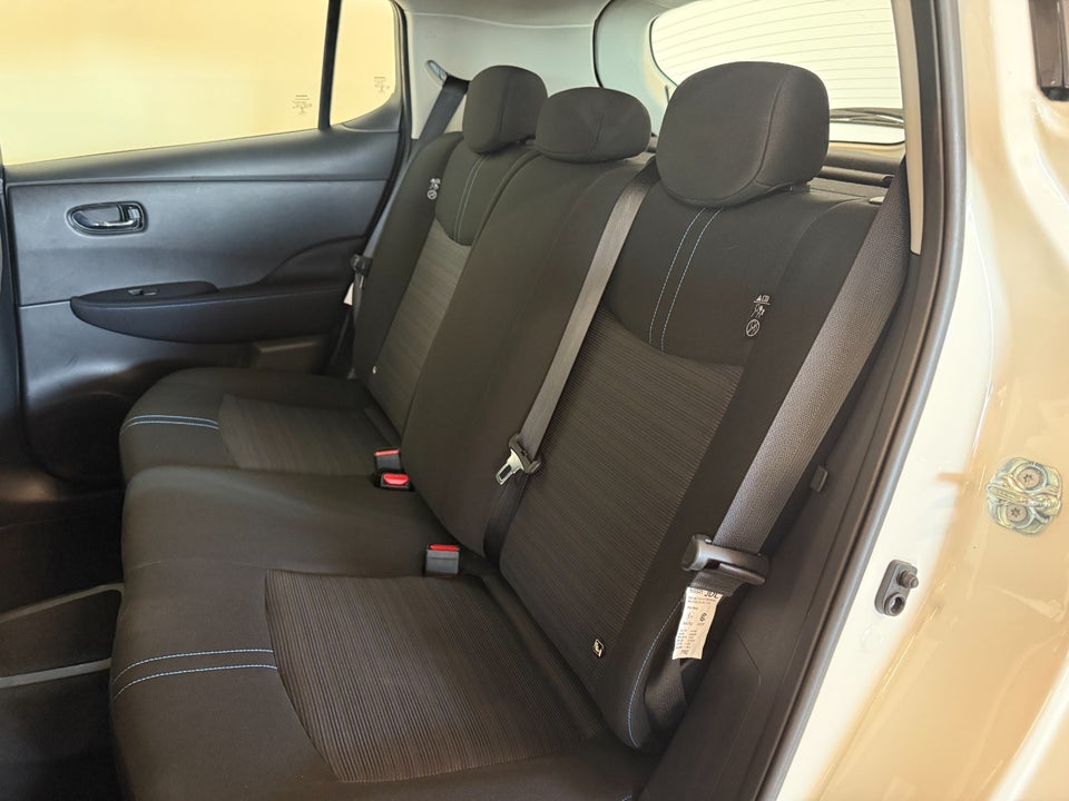 Nissan Leaf 40 Acenta 5d