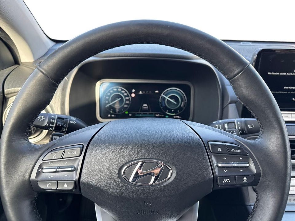 Hyundai Kona 64 EV Advanced 5d