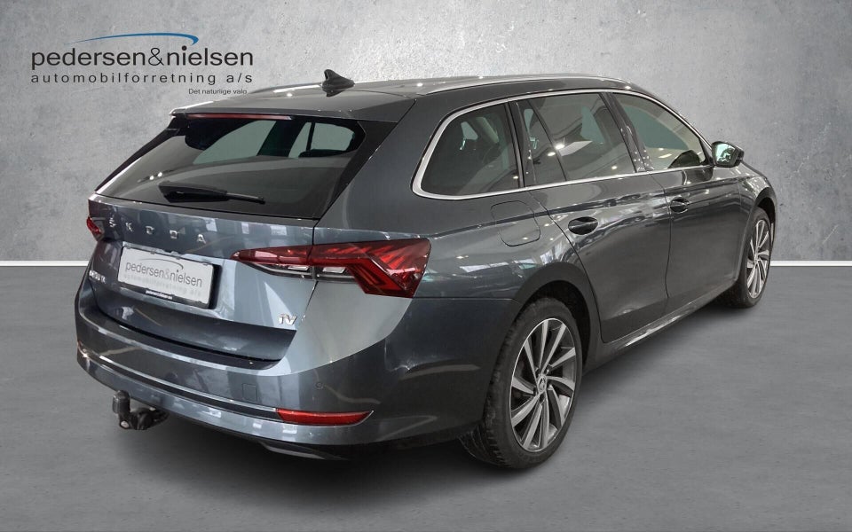 Skoda Octavia 1,4 TSi iV First Edition Combi DSG 5d