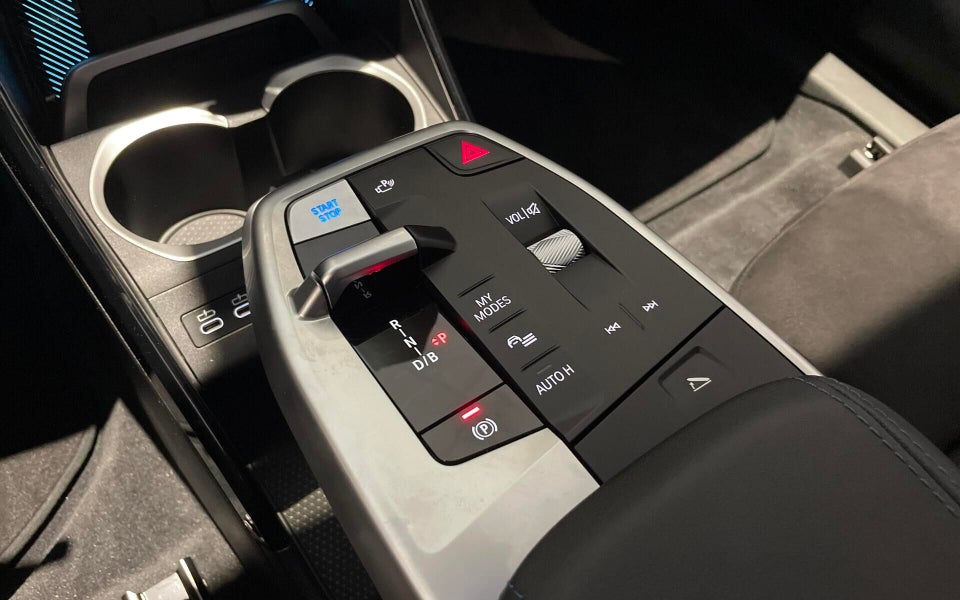 BMW iX1 eDrive20 M-Sport 5d