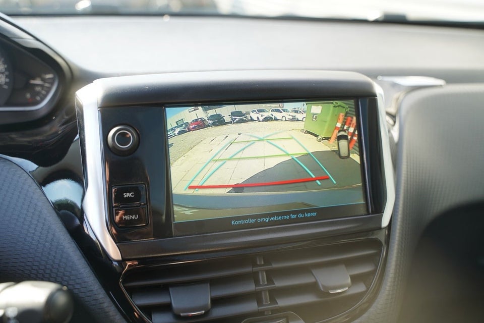 Peugeot 208 1,5 BlueHDi 100 Allure Sky 5d