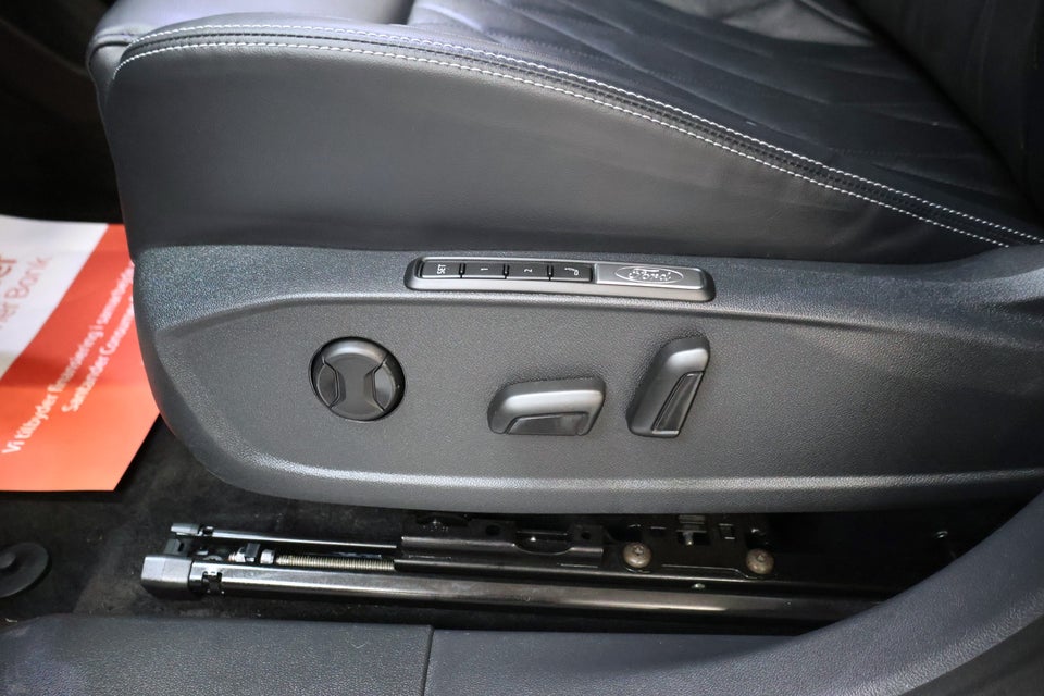 Ford Capri 77 Premium Extended Range 5d