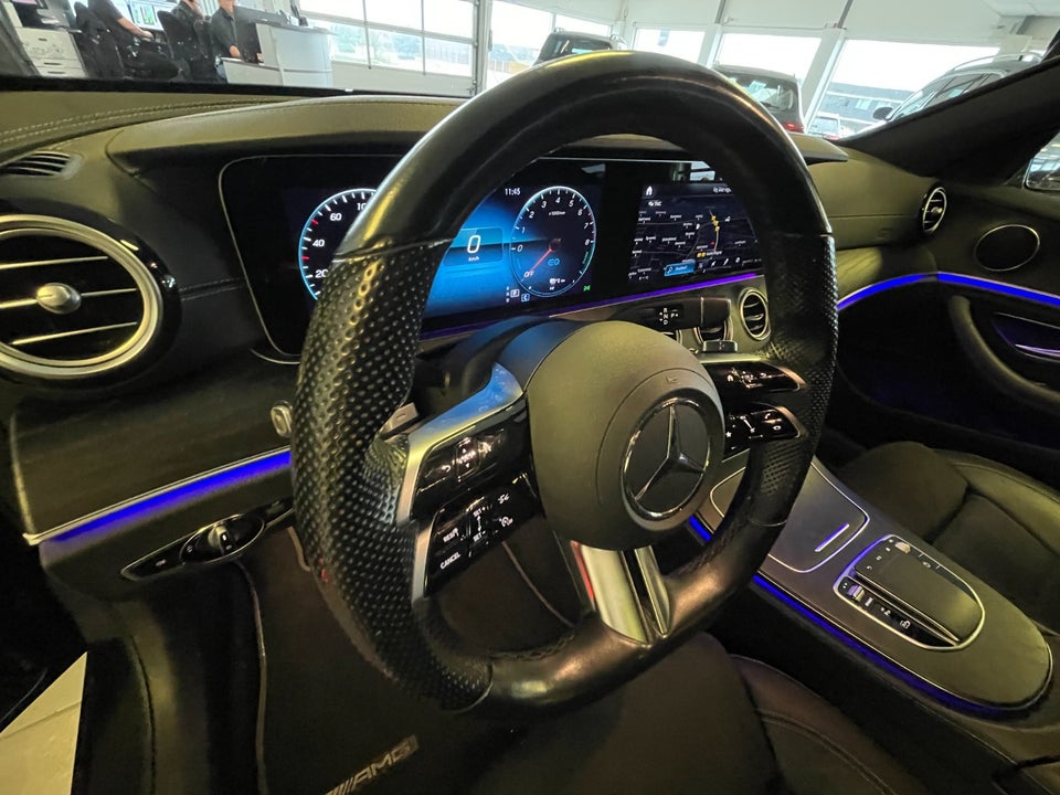 Mercedes E300 e 2,0 AMG Line aut. 4d