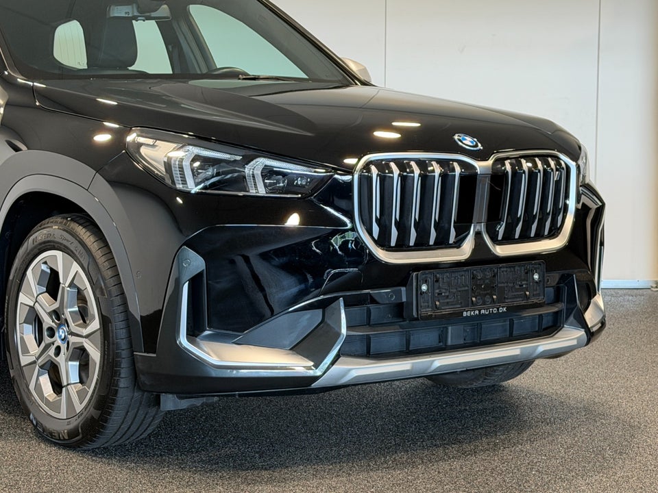 BMW iX1 xDrive30 X-Line 5d