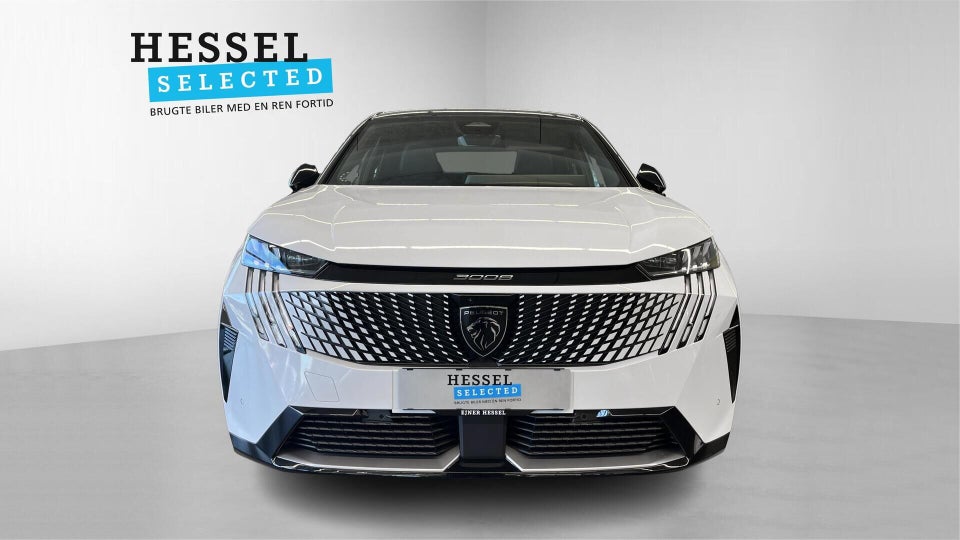 Peugeot e-3008 77 GT 5d