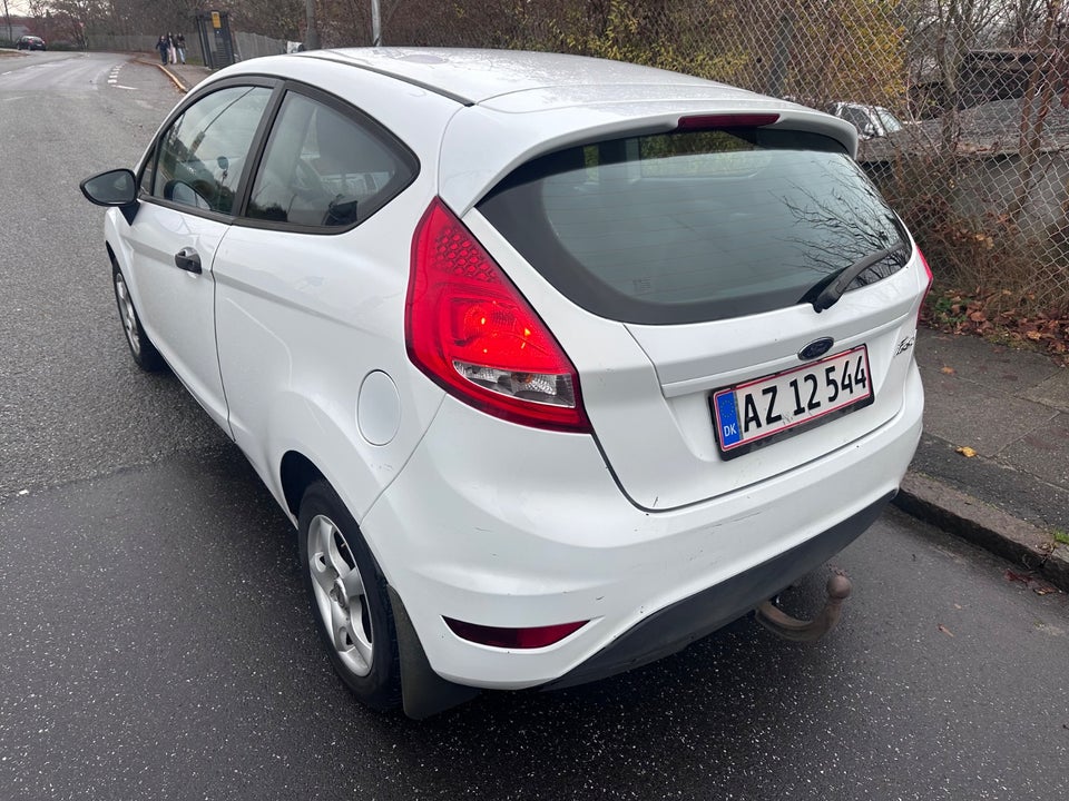 Ford Fiesta 1,25 60 Titanium 3d