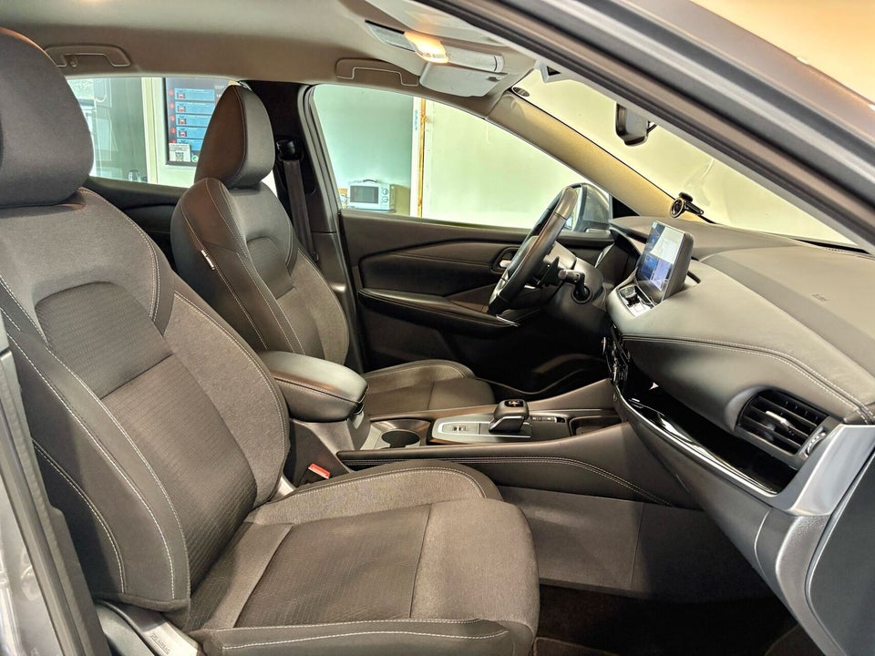 Nissan Qashqai 1,3 mHEV N-Connecta X-tr. 5d