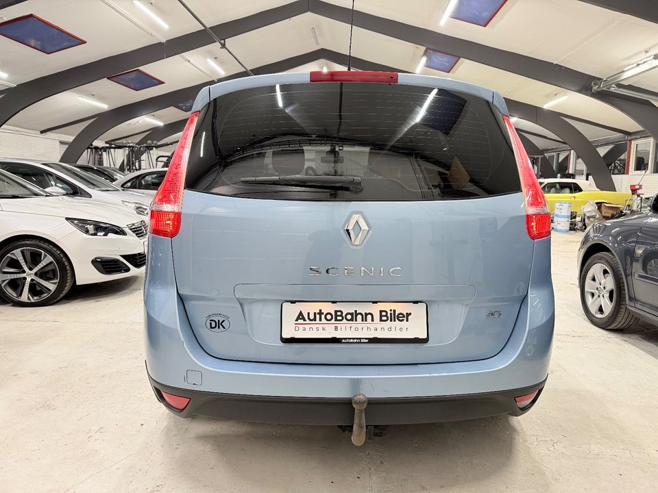 Renault Grand Scenic III 1,9 dCi 130 Dynamique 7prs 5d