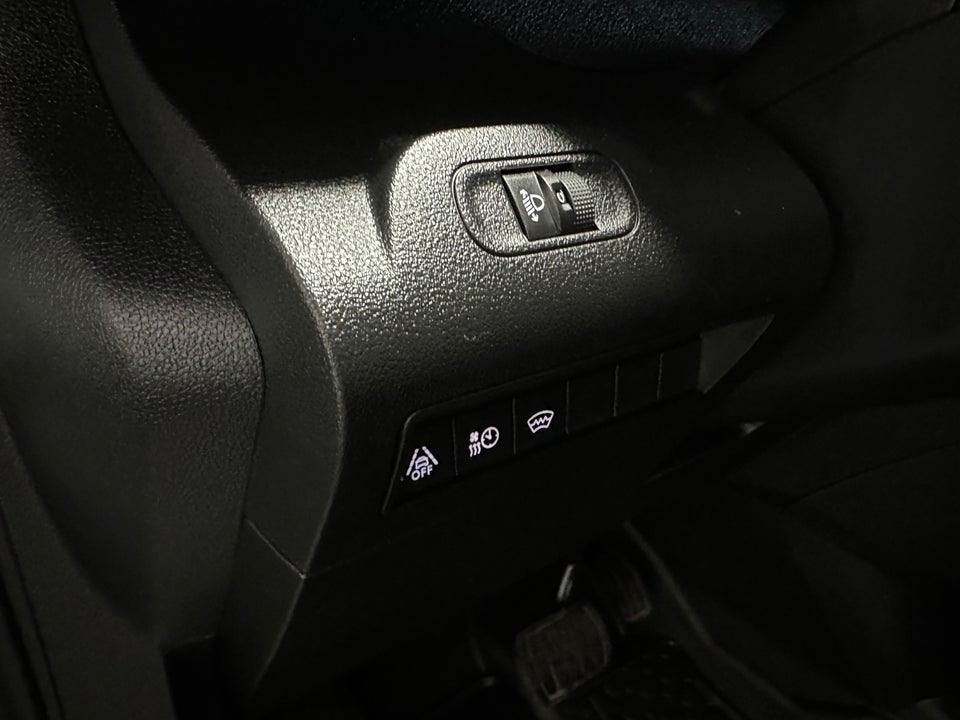 Peugeot Partner 1,5 BlueHDi 130 L2V2 Plus EAT8 Van