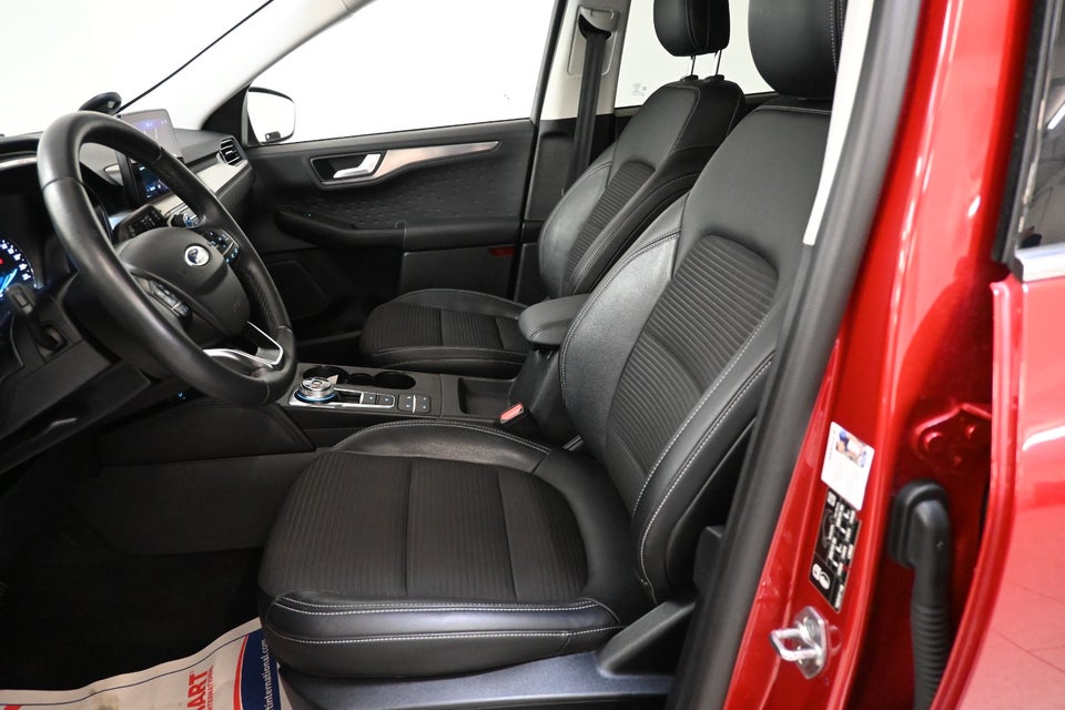 Ford Kuga 2,5 PHEV Titanium X CVT 5d