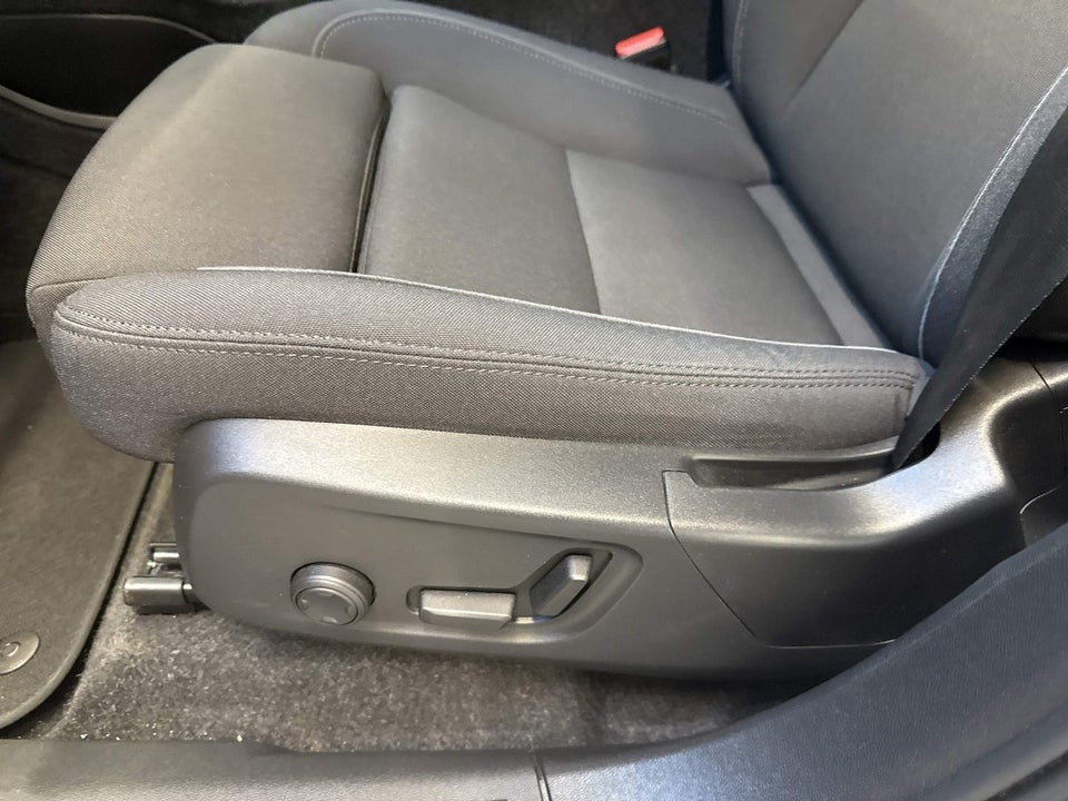 Volvo XC40 P6 ReCharge Ultimate 5d