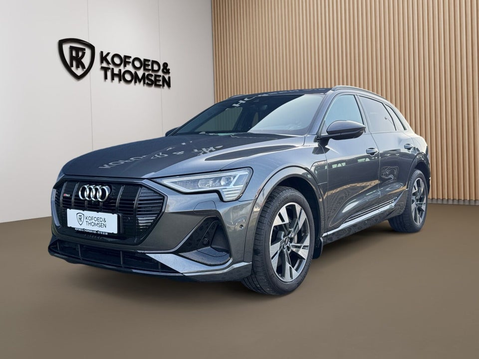 Audi e-tron 55 S-line quattro 5d