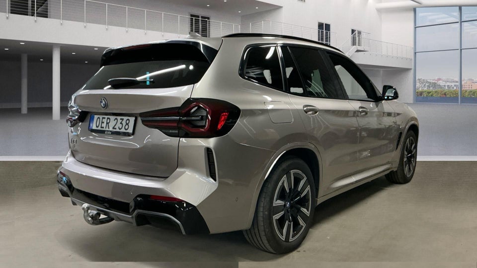 BMW iX3 Charged M-Sport 5d