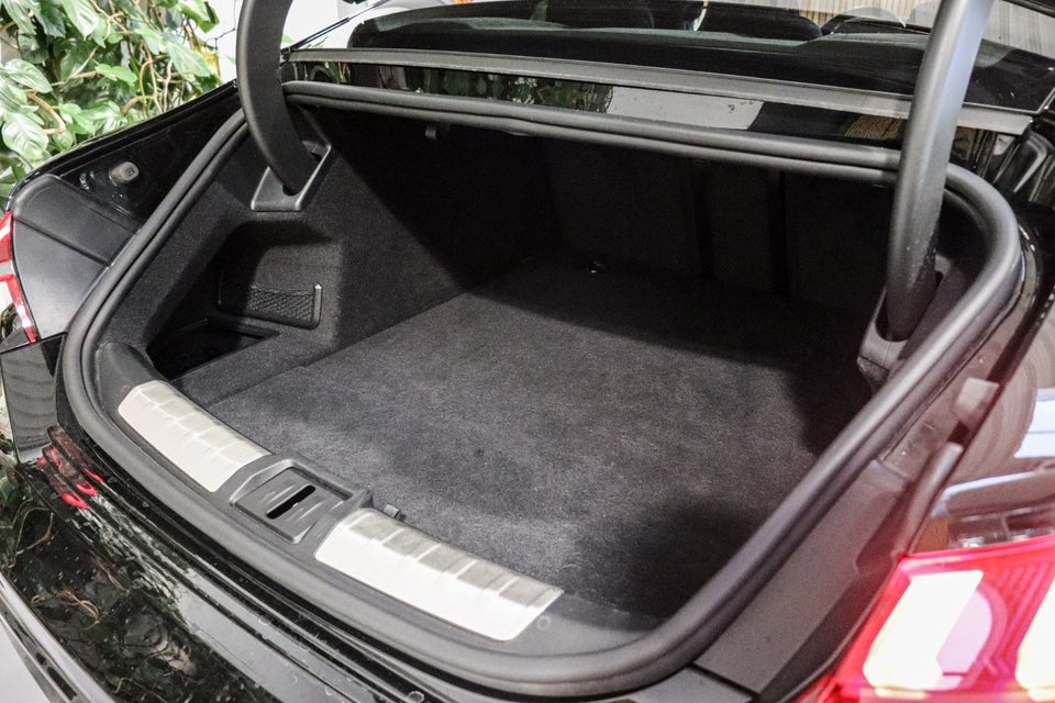 Audi e-tron GT quattro 4d