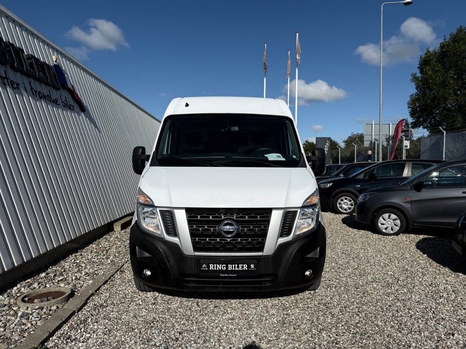Nissan NV400 2,3 dCi 170 L3H2 Working Star