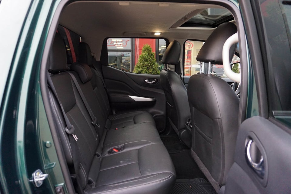 Nissan Navara 2,3 dCi 190 Db.Kab Tekna aut. 4d