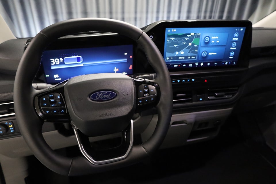 Ford E-Transit Custom 340L 64 Limited