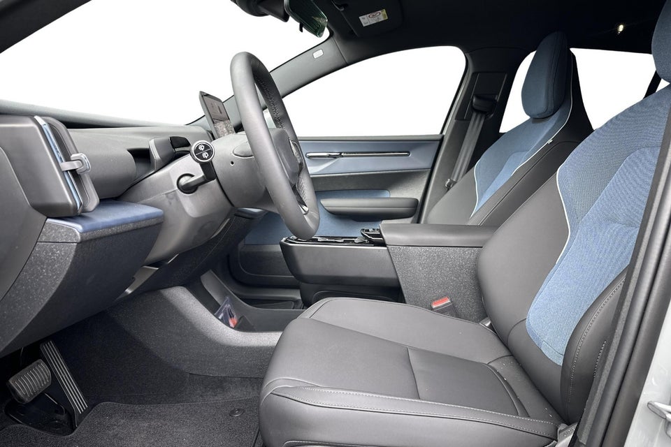 Volvo EX30 Extended Range Core 5d